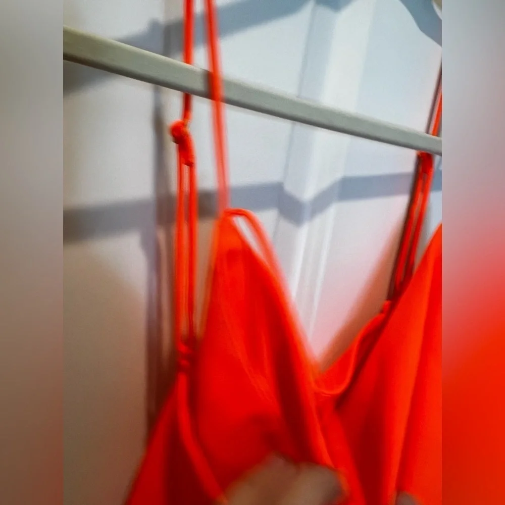 Bundle of 2 Zara Orange Tanks Size Small & Medium NWT‎